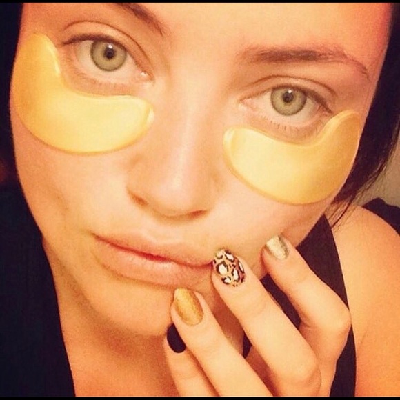 Gold Collagen Under Eye Mask 5 Pack 💫 - Picture 3 of 6
